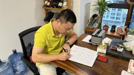 訪企拓崗進行時丨數字媒體藝術系走進福建云窩文化傳媒，共繪美術圖案設計新篇章